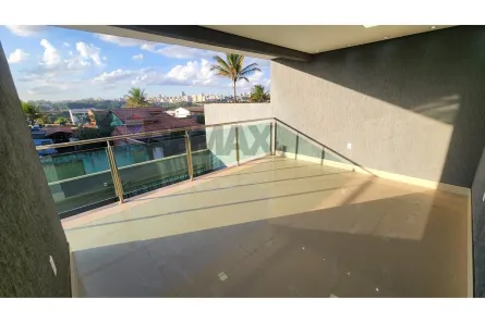 Casa com 6 Quartos à venda, 360m² no Taguatinga Sul, Brasília