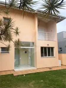 Casa de Condomínio com 3 Quartos para alugar, 250m² no Bosque, Vinhedo