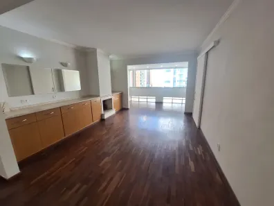 Apartamento com 3 Quartos para alugar, 127m² no Alphaville Centro Industrial e Empresarial/Alphaville., Barueri