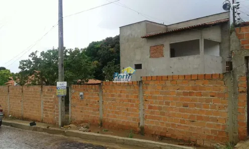 Casa com 4 Quartos à venda, 200m² no Uruguai, Teresina