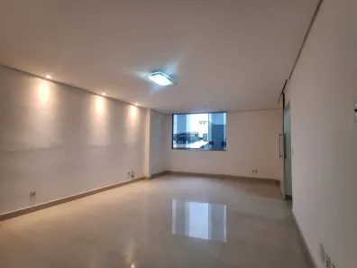Apartamento com 3 Quartos para alugar, 108m² no Camargos, Belo Horizonte
