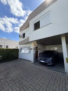Sobrado com 3 Quartos à venda, 119m² no Cinqüentenário, Caxias do Sul