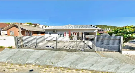 Casa com 3 Quartos à venda, 360m² no Jardim Janaína, Biguaçu