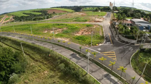 Lote/Terreno à venda, 200m² no sao pedro, Tietê