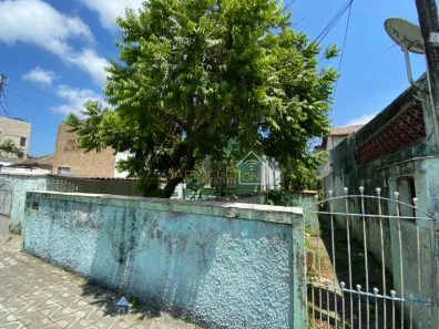 Casa com 2 Quartos à venda, 370m² no Estuário, Santos