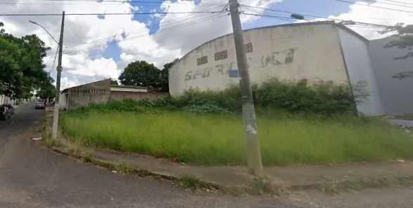 Lote/Terreno à venda, 302m² no Mansour, Uberlândia