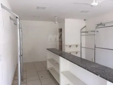 Ponto Comercial para alugar, 28m² no Corrêas, Petrópolis