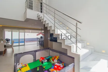Sobrado com 3 Quartos à venda, 230m² no Estância Velha, Canoas