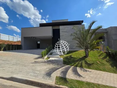 Casa de Condomínio com 3 Quartos à venda, 180m² no Laranja Azeda, Atibaia