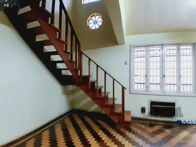 Casa com 4 Quartos para alugar, 254m² no Petrópolis, Porto Alegre
