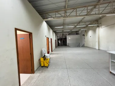 Prédio Comercial para alugar, 1274m² no Alto da Serra, Petrópolis