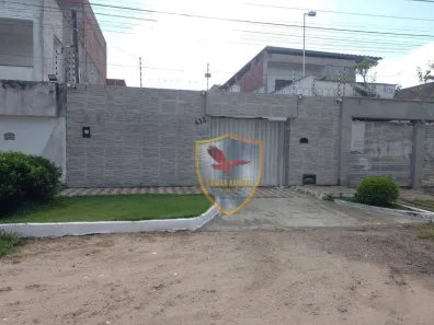 Casa com 3 Quartos à venda, 220m² no Planalto, Natal