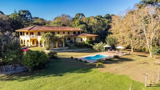 Fazenda/Sítio com 5 Quartos à venda, 105000m² no Bugre, Balsa Nova