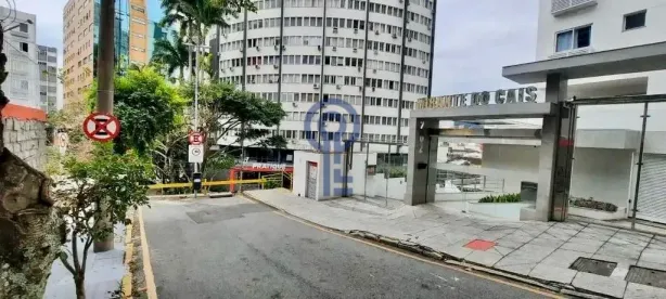 Apartamento com 2 Quartos para alugar, 65m² no Centro, Florianópolis
