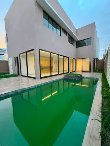 Sobrado com 5 Quartos à venda, 267m² no Uruguai, Teresina