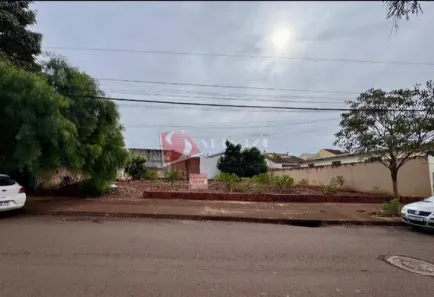 Lote/Terreno à venda, 313m² no Conjunto João de Barro I, Maringá