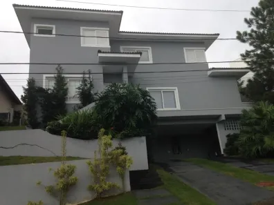 Casa de Condomínio com 4 Quartos à venda, 300m² no Golf Gardens, Carapicuíba