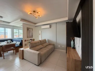 Apartamento com 2 Quartos à venda, 69m² no Capoeiras, Florianópolis