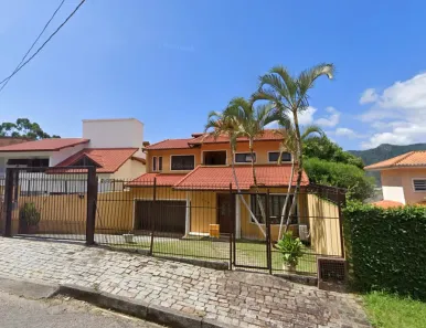 Casa com 5 Quartos à venda, 304m² no João Paulo, Florianópolis