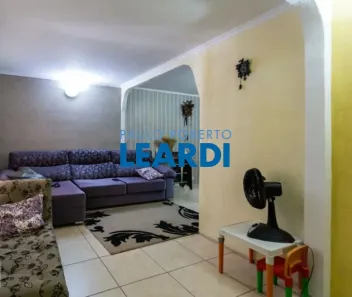 Casa com 3 Quartos à venda, 177m² no Bela Vista, Osasco