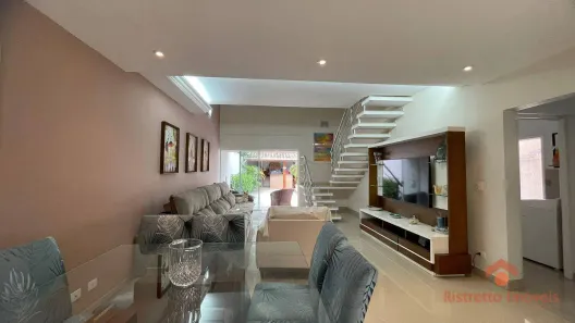 Casa de Condomínio com 3 Quartos à venda, 146m² no Jardim Pioneiro, Cotia