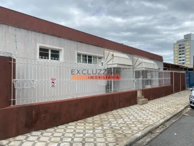 Casa com 3 Quartos à venda, 200m² no Jardim Maria Augusta, Taubaté