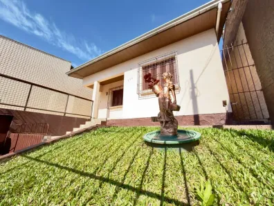 Casa com 3 Quartos à venda, 90m² no Sagrada Família, Caxias do Sul