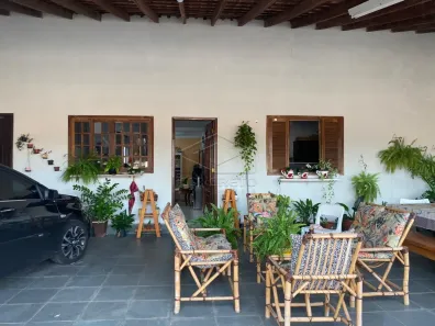 Casa com 3 Quartos à venda, 184m² no Parque Santa Terezinha, Bauru