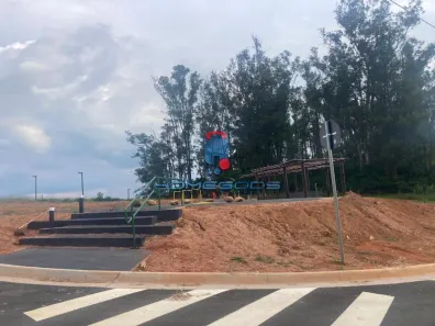 Lote/Terreno à venda, 250m² no Colinas do Castelo, Jaguariúna
