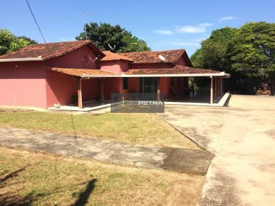 Fazenda/Sítio com 4 Quartos à venda, 2800m² no Colonial, Contagem