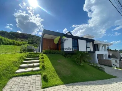 Casa com 4 Quartos para alugar, 282m² no Pedra Branca, Palhoça