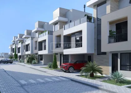 Sobrado com 3 Quartos à venda, 161m² no Santa Felicidade, Curitiba