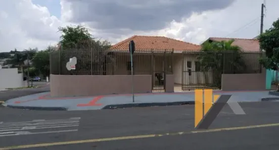 Casa com 3 Quartos à venda, 180m² no Igapó, Londrina