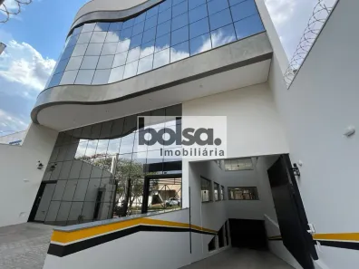 Prédio Comercial para alugar, 1200m² no Vila Serrão, Bauru