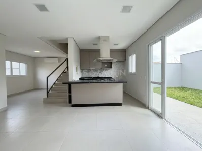 Casa de Condomínio com 3 Quartos para alugar, 102m² no Conjunto Habitacional Santiago II, Londrina