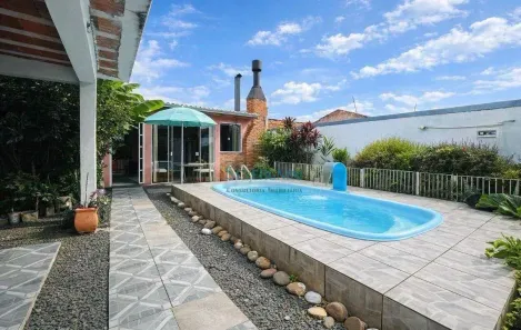 Casa com 2 Quartos à venda, 100m² no Vila Carlos Antônio Wilkens, Cachoeirinha