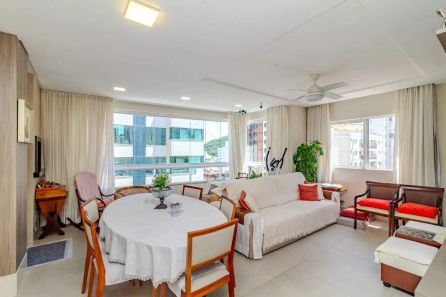 Apartamento com 3 Quartos à venda, 120m² no Centro, Balneário Camboriú