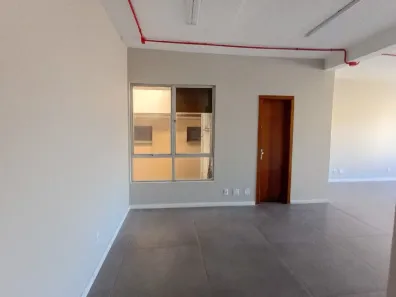 Sala Comercial para alugar, 70m² no Partenon, Porto Alegre