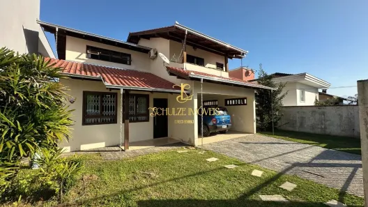 Sobrado com 4 Quartos à venda, 296m² no Bom Retiro, Joinville
