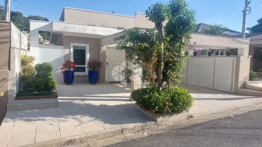 Casa com 3 Quartos à venda, 235m² no Jardim Itatinga, São Paulo