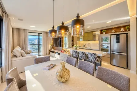 Apartamento com 3 Quartos à venda, 133m² no Centro, São José