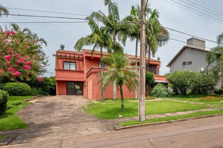 Casa de Condomínio com 3 Quartos à venda, 300m² no Cavalhada, Porto Alegre