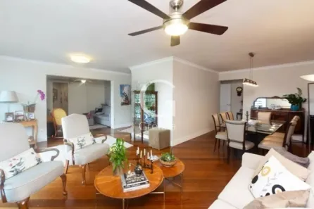 Apartamento com 3 Quartos à venda, 180m² no Vila Uberabinha, São Paulo