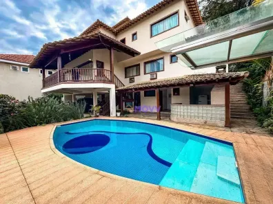 Casa de Condomínio com 7 Quartos à venda, 407m² no Itaipu, Niterói