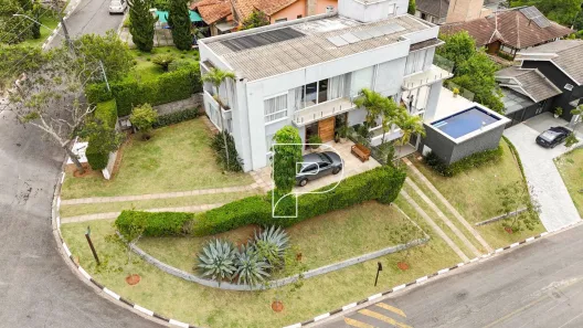 Casa de Condomínio com 4 Quartos à venda, 316m² no Jardim Indaiá, Embu das Artes