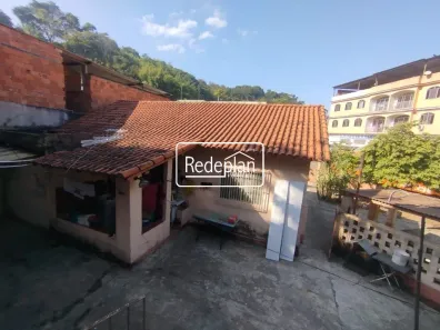 Casa com 3 Quartos à venda, 557m² no Duzentos e Quarenta e Nove, Volta Redonda