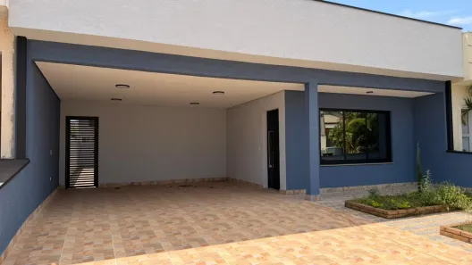 Casa com 3 Quartos para alugar, 190m² no Zona Industrial, Sorocaba