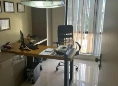 Ponto Comercial à venda, 45m² no Azenha, Porto Alegre