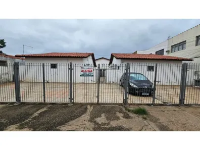 Casa com 2 Quartos para alugar, 60m² no Éden, Sorocaba