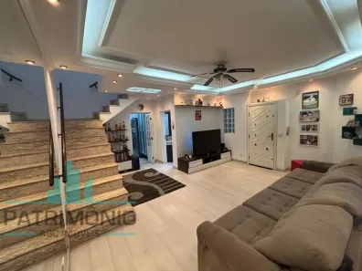 Sobrado com 3 Quartos à venda, 200m² no Parque Jaçatuba, Santo André